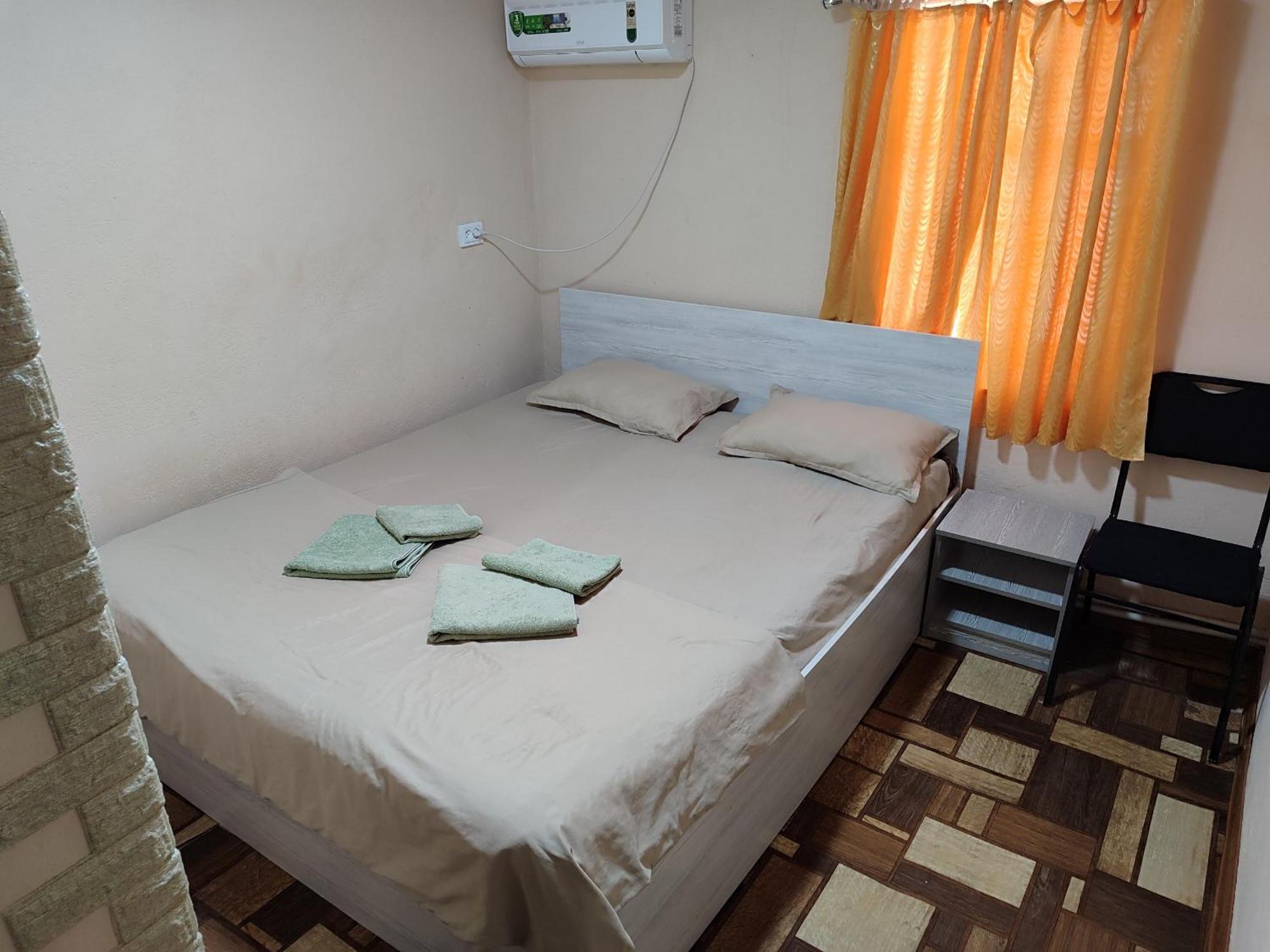 Family Guest House - Friends-J Nukus Dış mekan fotoğraf